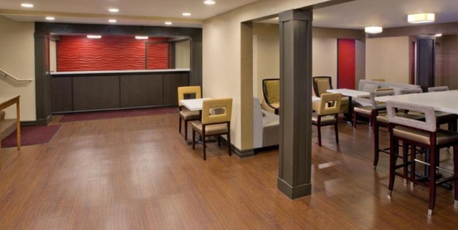 Red Lion Inn And Suites Федерал Уей Екстериор снимка