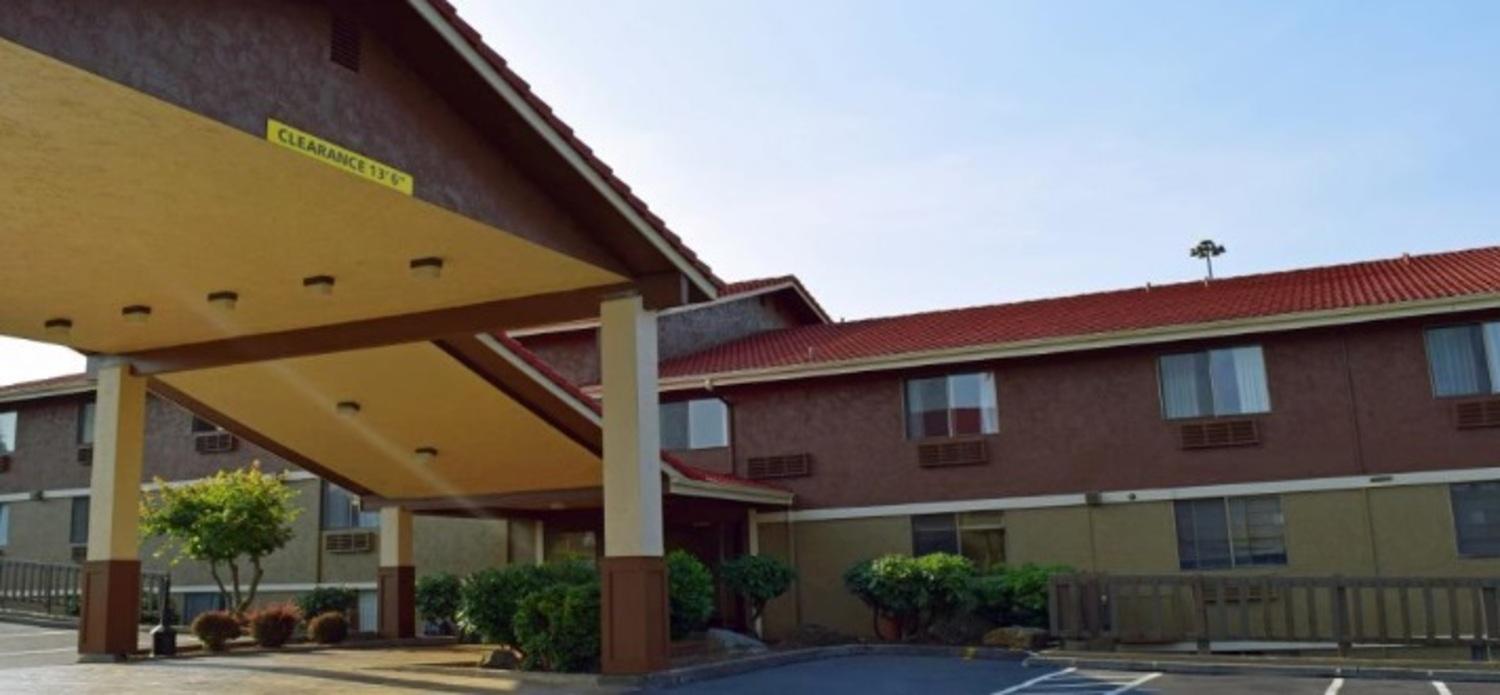 Red Lion Inn And Suites Федерал Уей Екстериор снимка