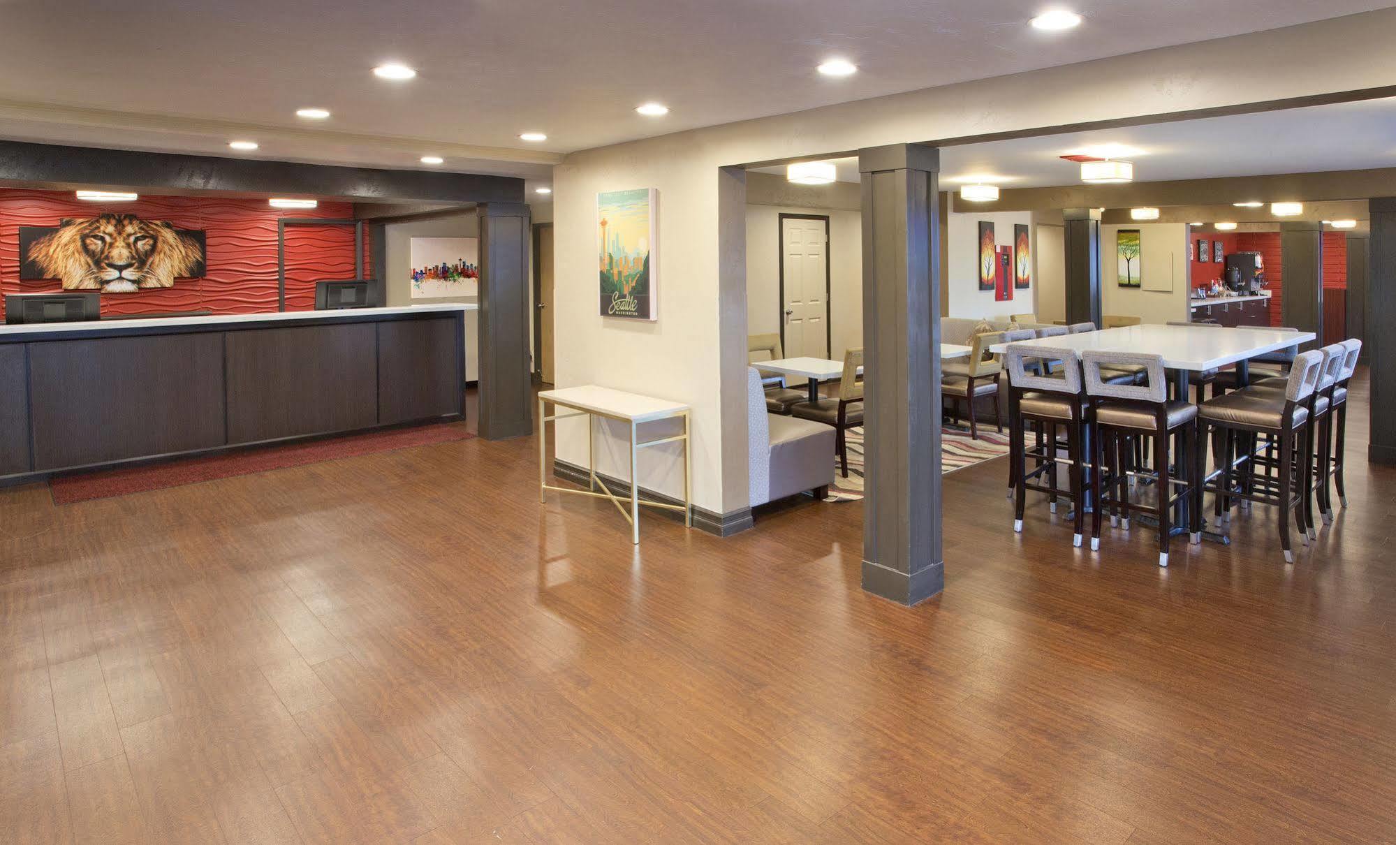 Red Lion Inn And Suites Федерал Уей Екстериор снимка