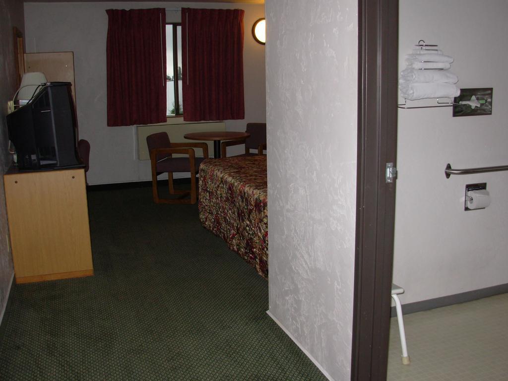 Red Lion Inn And Suites Федерал Уей Екстериор снимка