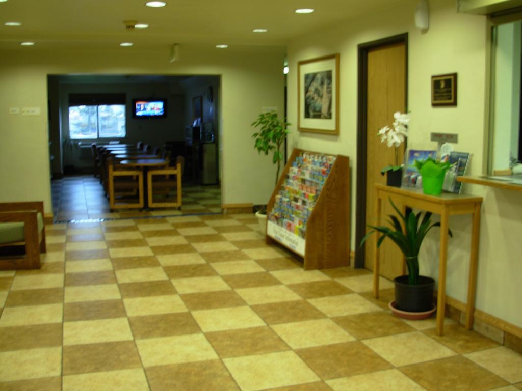 Red Lion Inn And Suites Федерал Уей Екстериор снимка